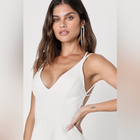 Lulus Believe in Love White Strappy Backless Skater Mini White Dress Sz Medium - Picture 4 of 15